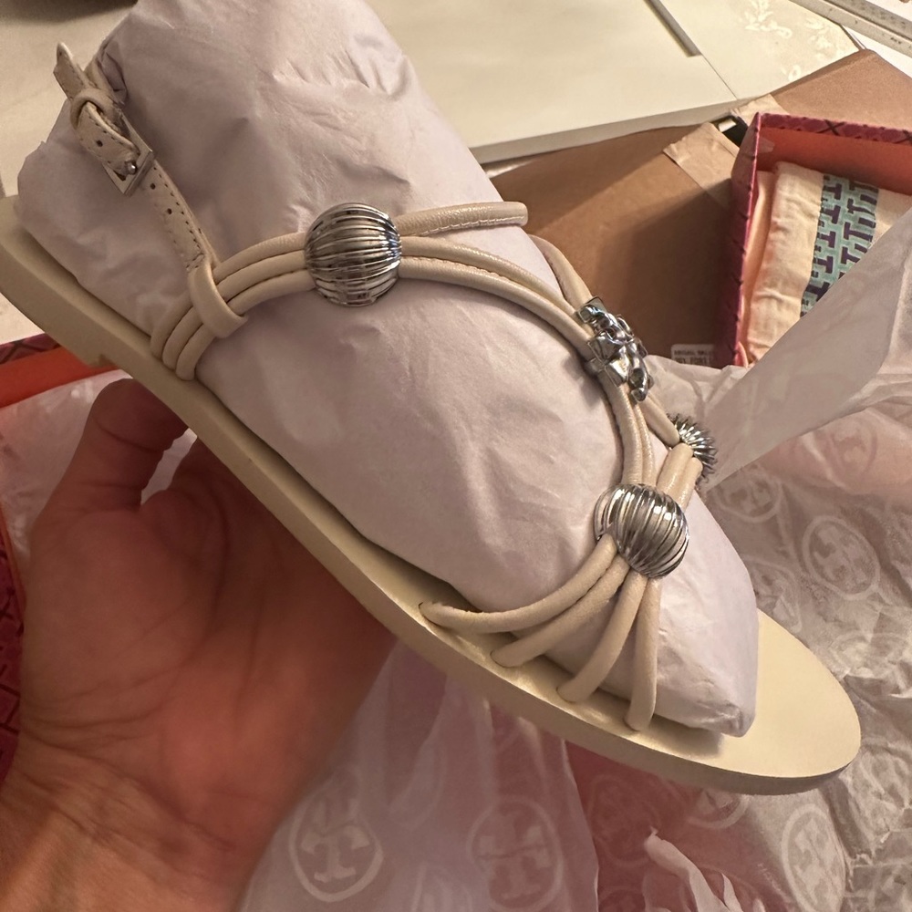TORY BURCH SANDALS - Picture 9 of 10